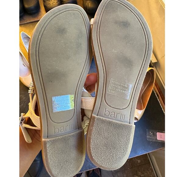 Bar II white sandals size 6.5 - Picture 4 of 5
